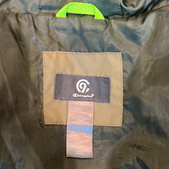 Champion army green hooded shell windbreaker jacket. Super cute details. 8/10. - Picture 4 of 6